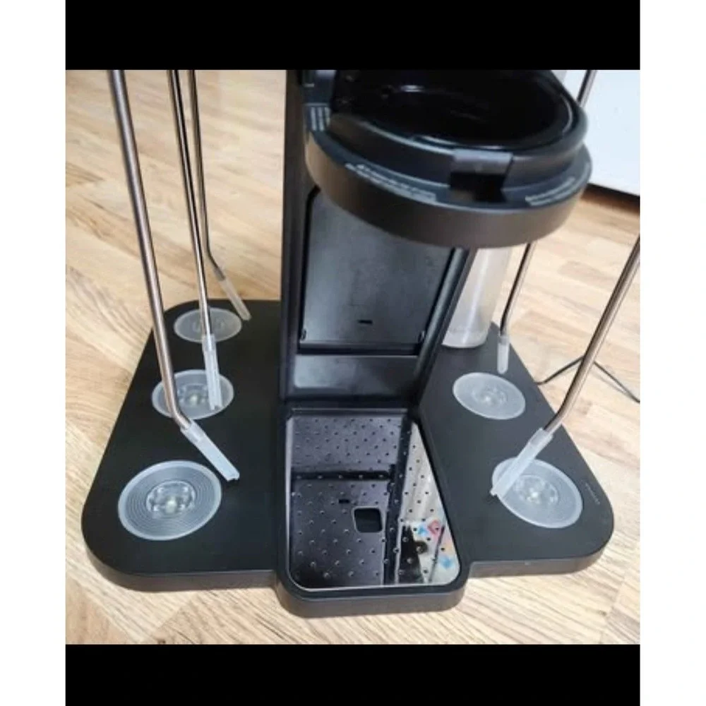 Black & Decker Bev Bartesian Cocktail Maker Machine BEHB101 Pod Drink Maker